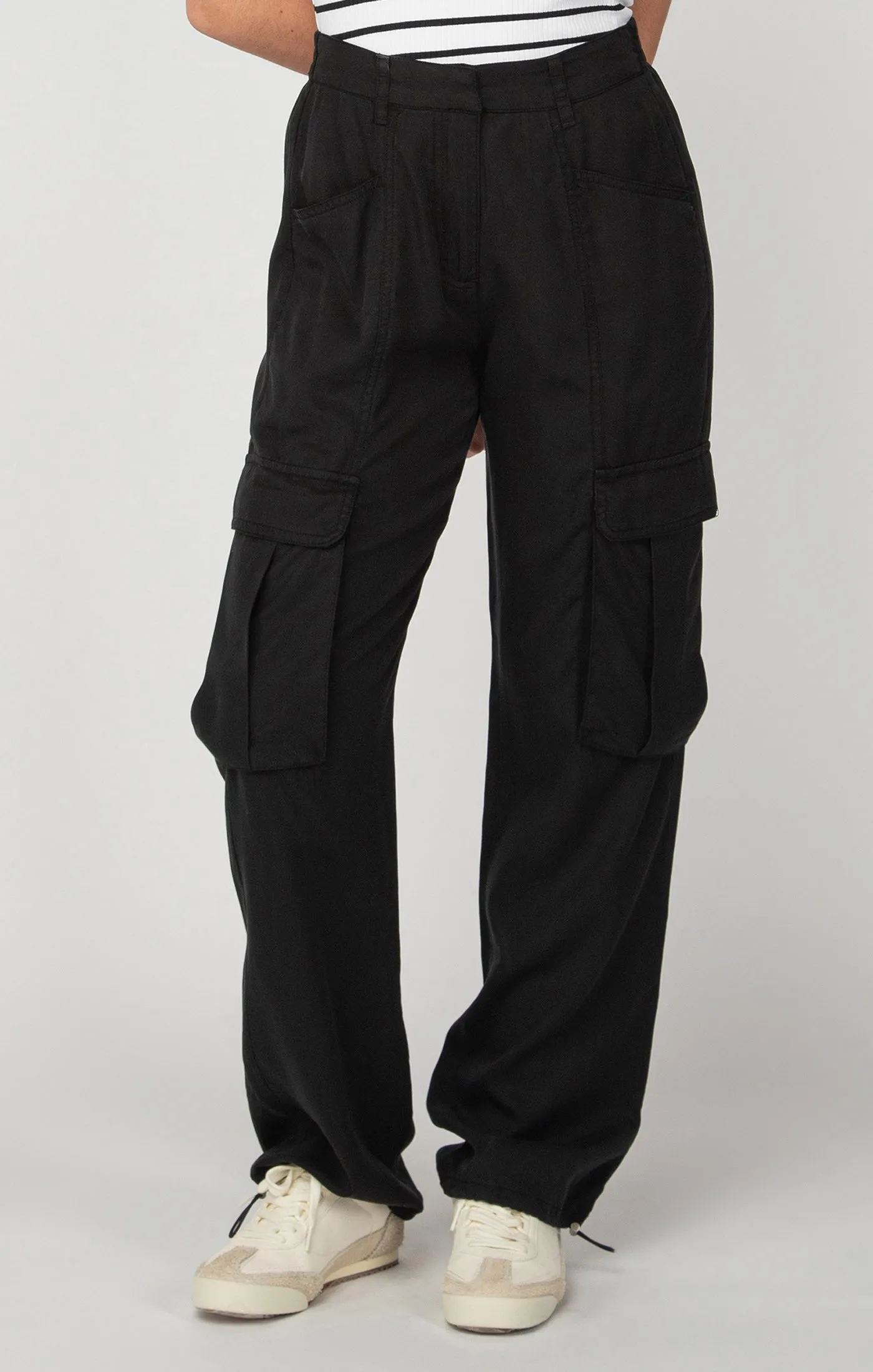 Dex Parachute Cargo Pant