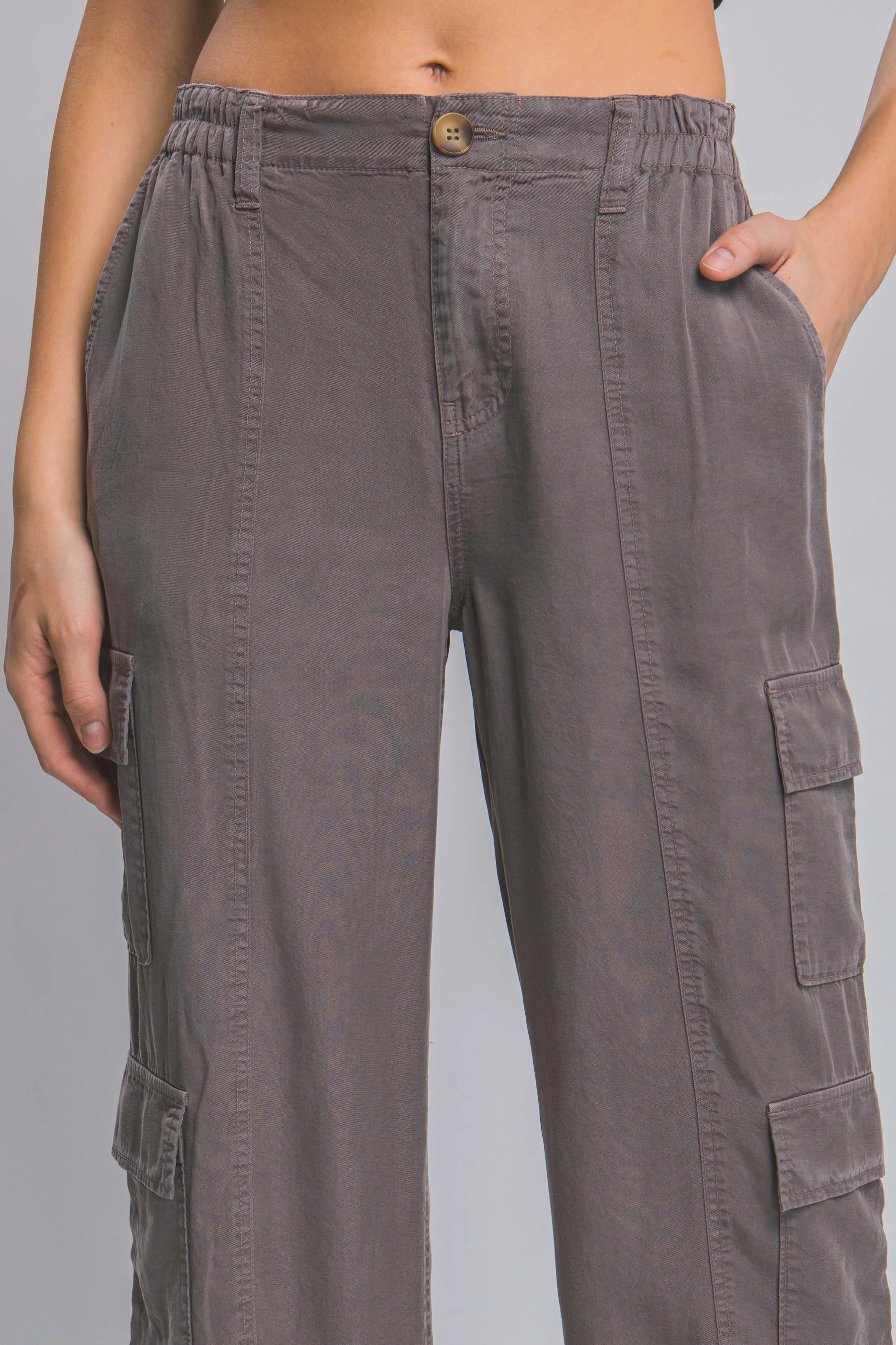 Full-length Tencel Pants With Cargo Pockets