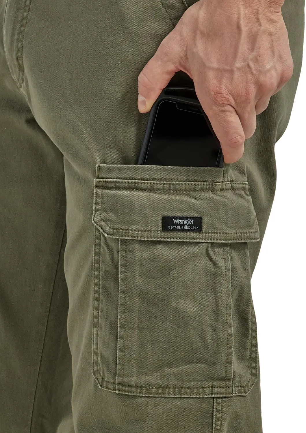 Men's Olive Relaxed Fit Stretch Cargo Pants 34W x 30L by Wrangler Authentics