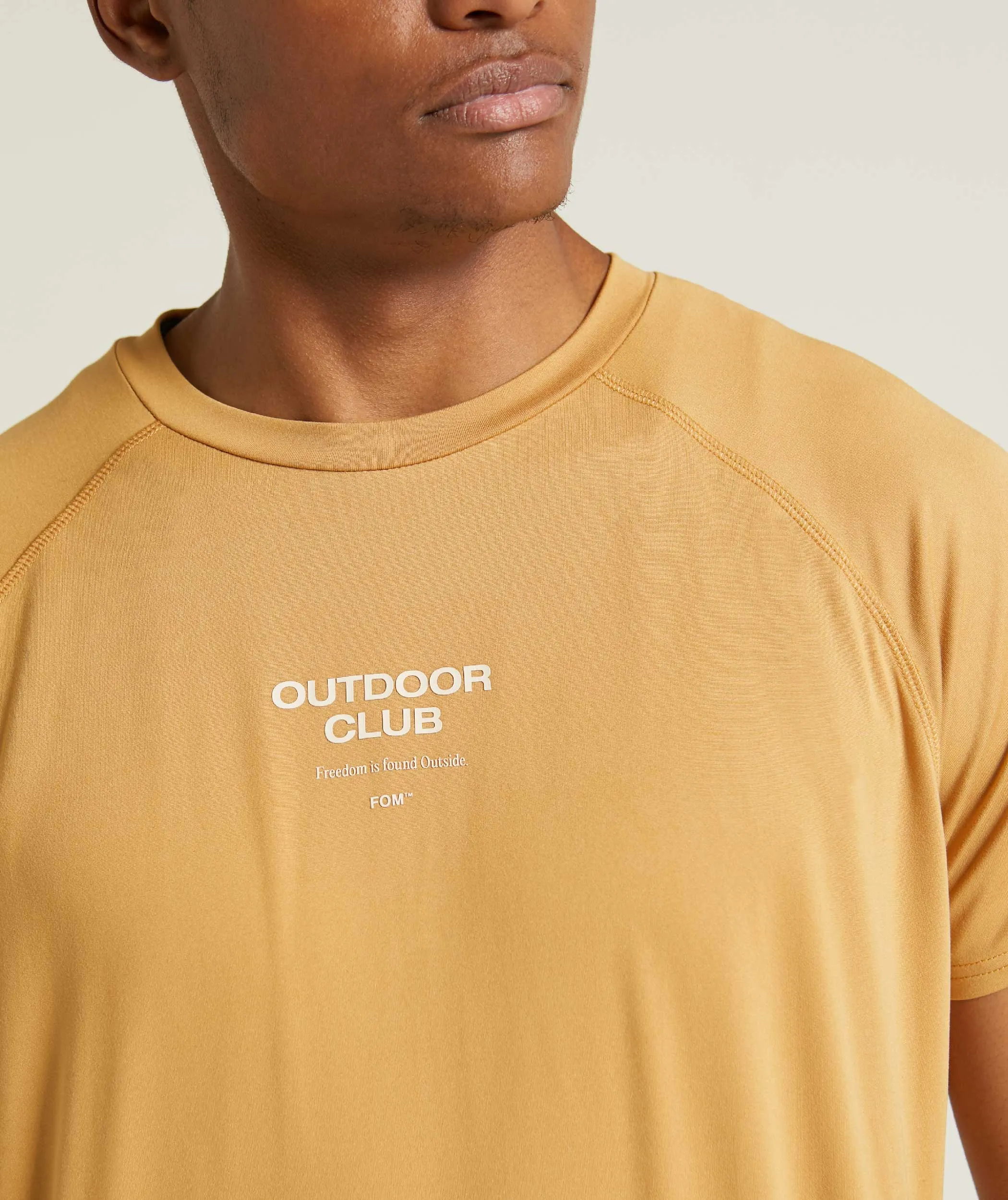 Mens Outdoor Versatile Tee - Desert Clay