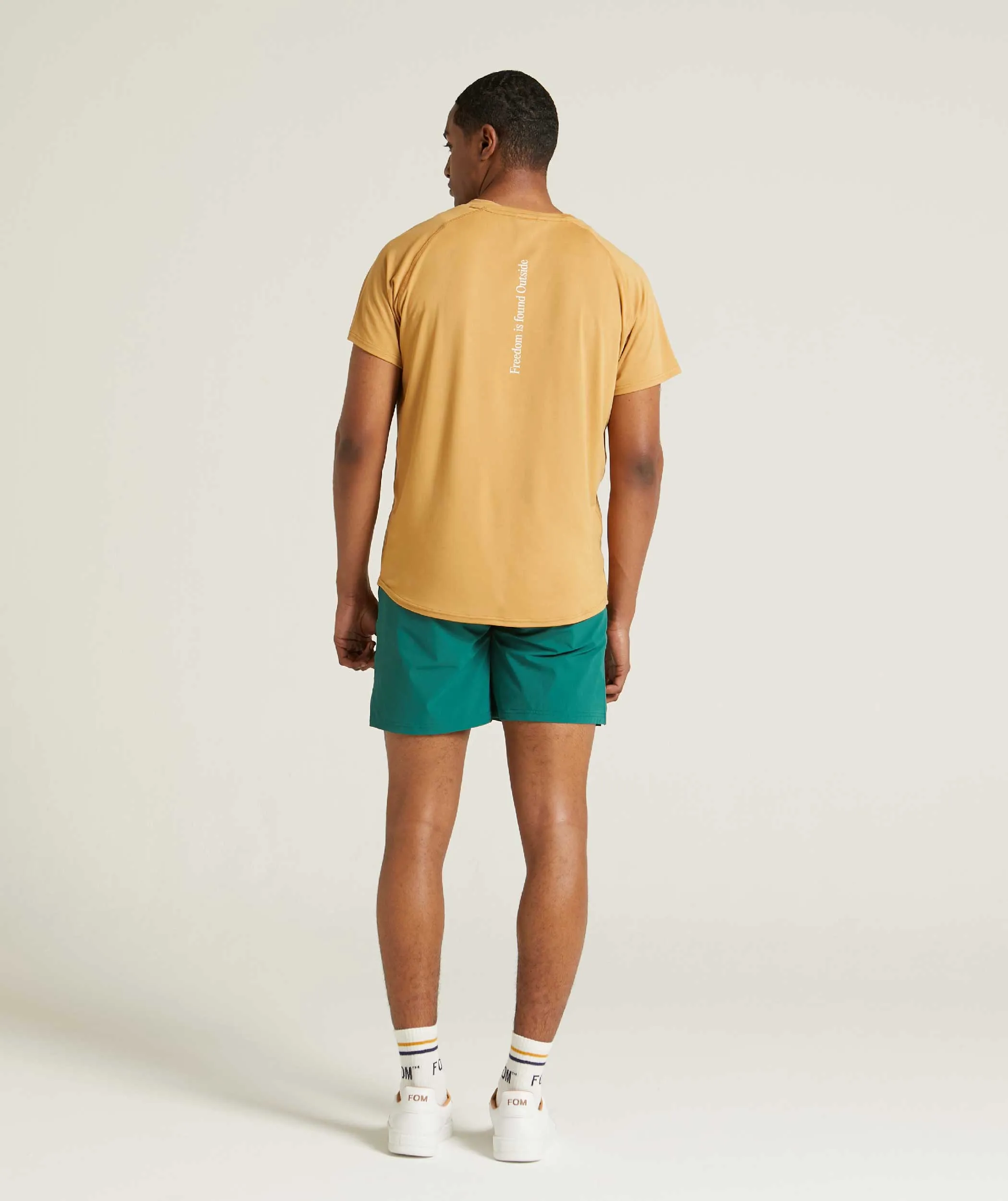 Mens Outdoor Versatile Tee - Desert Clay