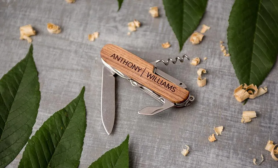 Personalized Multi-Tool Pocket Knives