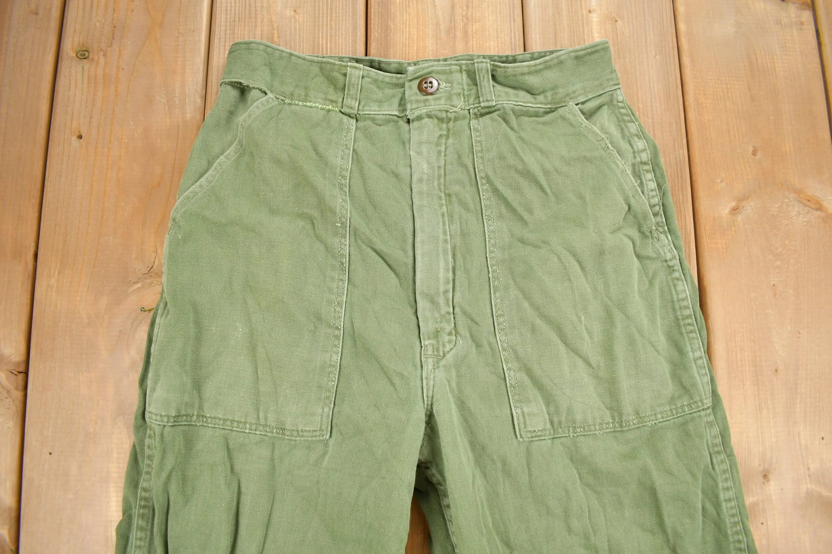 Vintage 1970s OG 107 Green Khaki Army Pants Size 28 x 30